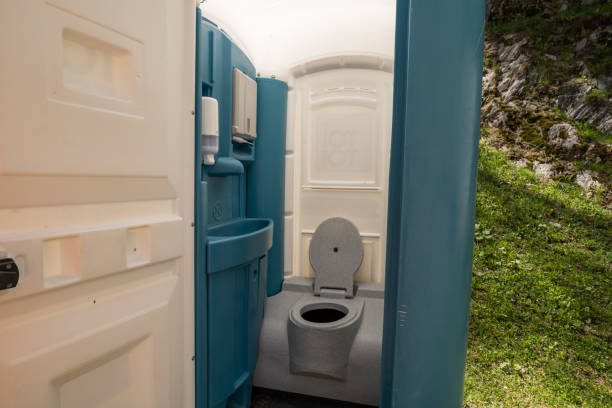 Best Standard Portable Toilet Rental  in Kenbridge, VA